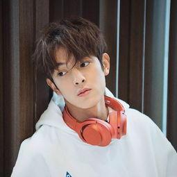 娱乐圈吃瓜爆料胡一天,娱乐圈风云再起，吃瓜爆料揭秘幕后真相